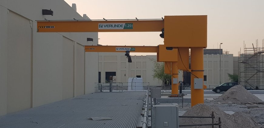 ATS CRANES equipa la estación de bombeo del proyecto de las ISF de Catar con grúas pluma VERLINDE